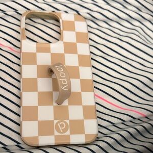 Loopy Case Tan and White Checkered Phone Case iPhone 13 Pro
